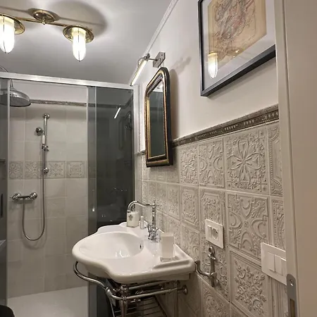Regal House Manetti 16 Gasthuis Anzio